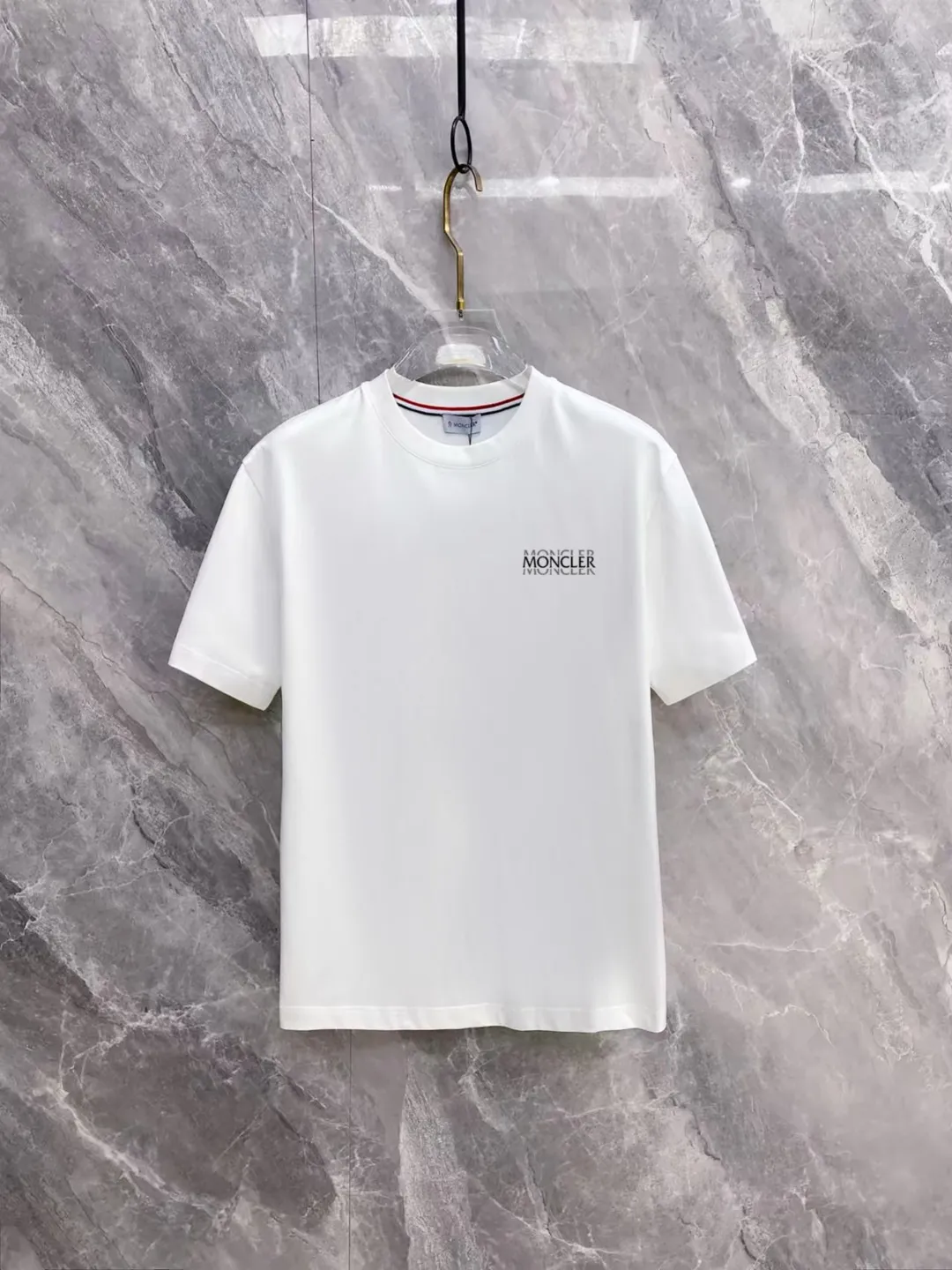 P80💰《Moncler~ 》 2026New Arrival Quality T ， , Versatile Quality ！ ‼ 32 250G ‼ ， ， ， ， T 🤪 Sizes：S-M-L-XL-2XL ：Black，White， Same Style